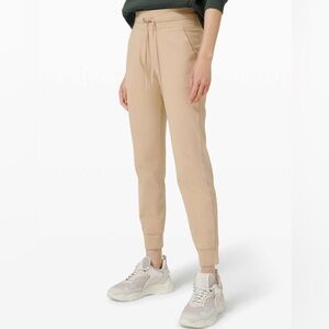 Lululemon Ready to Rulu Jogger - Trench